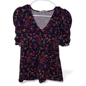 🌼Loft dark navy blue paisley-print v-neck top with puff sleeves.